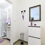 Center Lori Appartement Pula