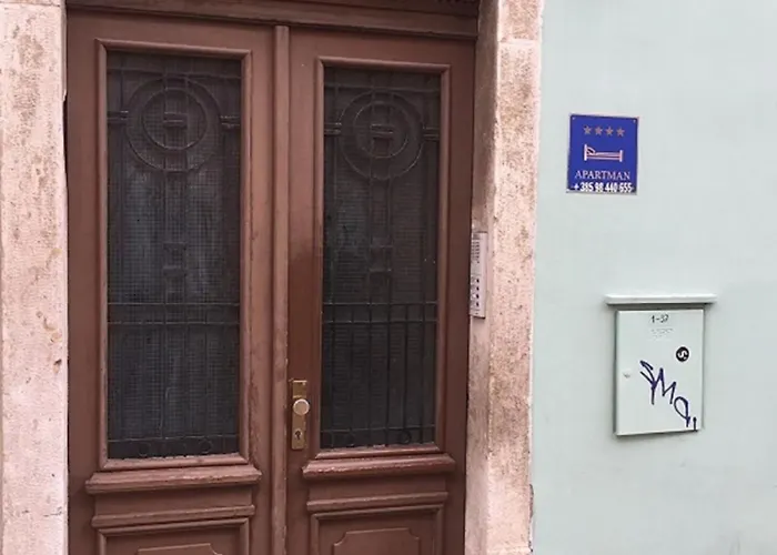 Apartament Center Lori