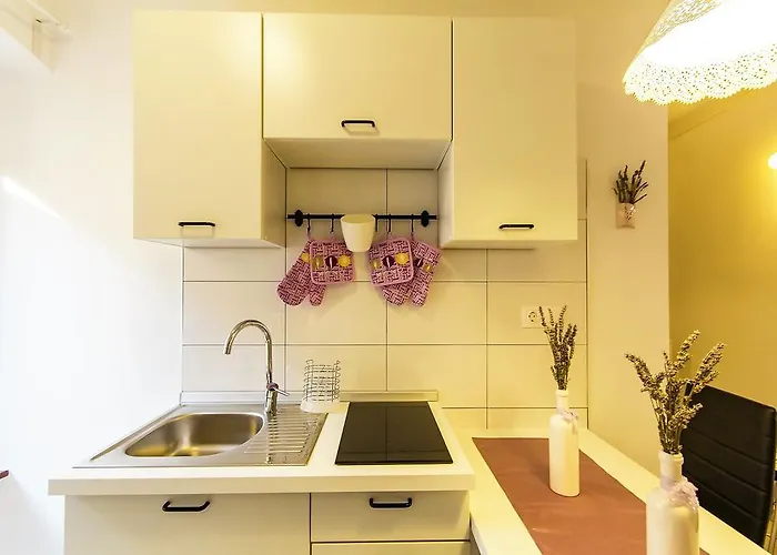 Center Lori Apartament